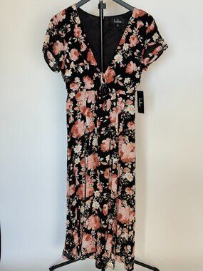 Lulus Floral Maxi Dress Size S NWT